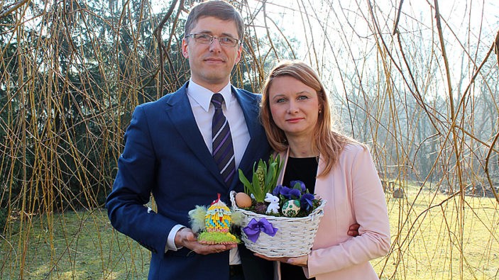Życzenia Wielkanocne składają Wójt Marek Kaźmierczyk wraz z małżonką.